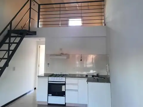 Depto Tipo Casa en Venta al Suroeste