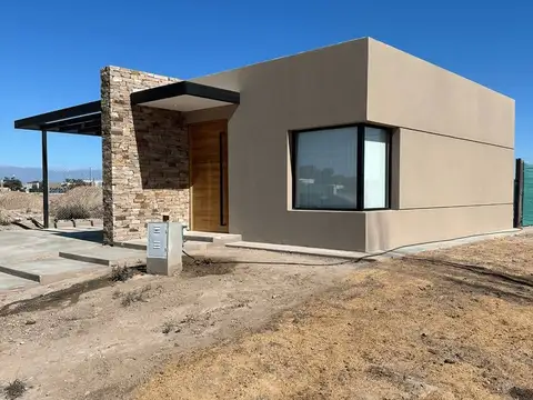 Casa Venta en Barrio Privado Lomas de Russell