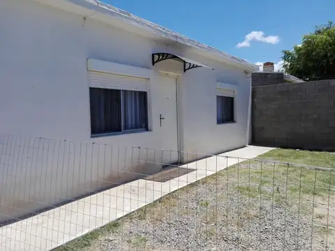 Dos Casas en Venta en El General Ideal para Renta