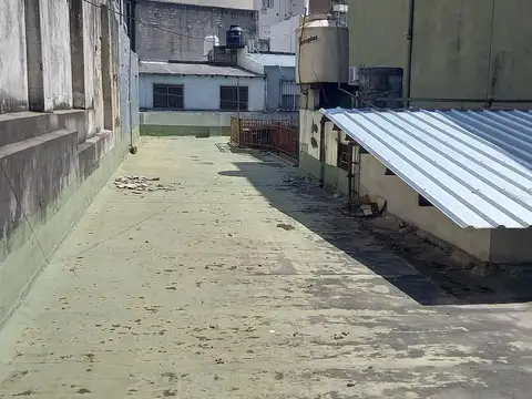 Local en Venta 40 años