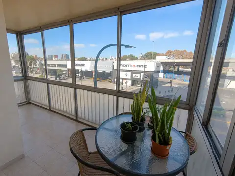 Departamento en venta dos ambientes frente balcon APTO PROFESIONAL Versalles