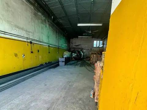 Galpon en Alquiler en Villa Bonich, $ 1.800.000
