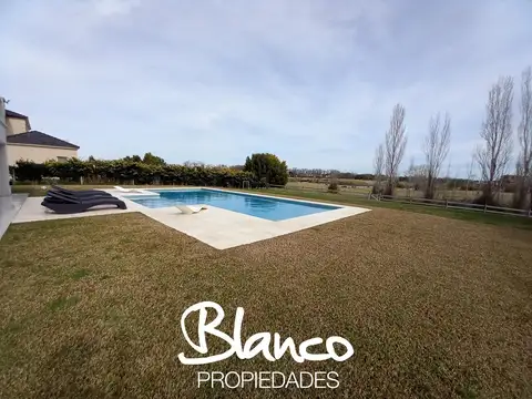 Casa en Venta de 4 dormitorios