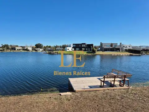 Casa en Venta en San Matias, USD 485.000