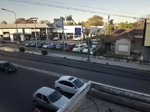 ¡POTENCIAL COMERCIAL ABSOLUTO SOBRE LA AVENIDA MÁS IMPORTANTE DE ZONA SUR!