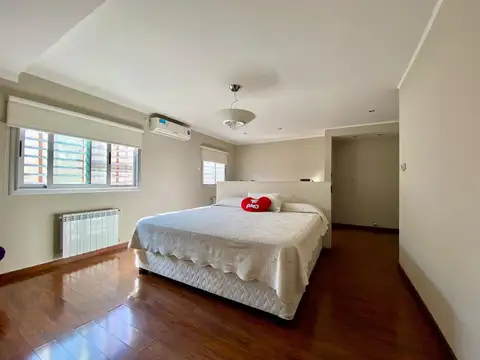 CASA EN VENTA EN ZONA SUR BARRIO LAS HERAS