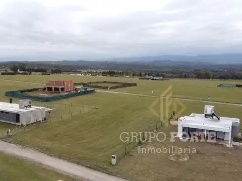 Terreno en Venta 40  mts Fondo