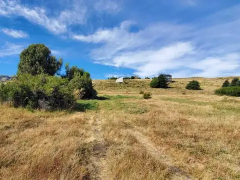 Terreno en Venta, FOT 0,28