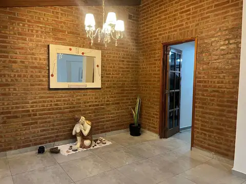 Casa en Alquiler de 4 dormitorios