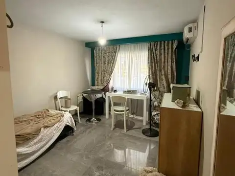 CASA EN VENTA- CONSTUCCIÓN Y MATERIALES DE PRIMERA