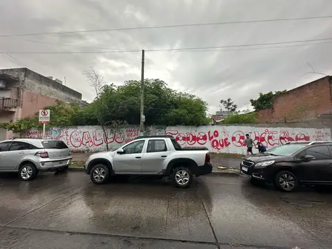 Terreno en Venta en Moron, USD 900.000