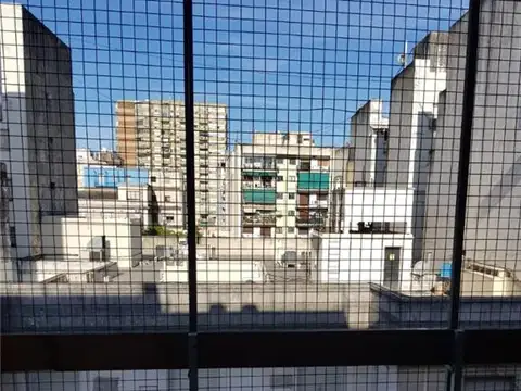 Junin 1000, Piso 6