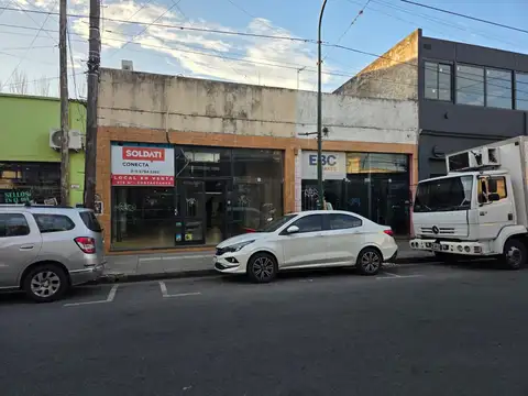 Local en Venta con Renta en San Isidro, Martinez - Oportunidad 2 locales contiguos en pleno Centro