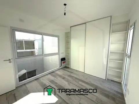 Depto Tipo Casa en Alquiler A Estrenar
