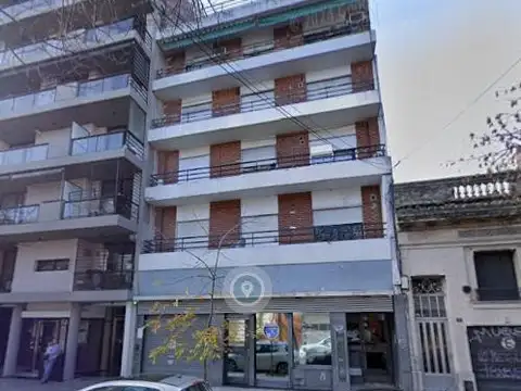 ALQUILER - 2 Dormitorios   Patio en Pichincha