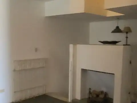 Oficina 5 ambientes con 2 baños