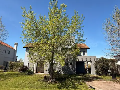 Caamaño Y Ruta 25 s/n