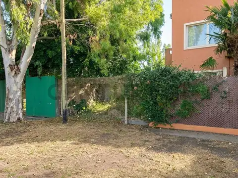 517 entre 10 y 11 LOTE EN VENTA EN RINGUELET