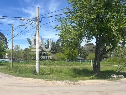 Lote a la venta en Paso de Rey Moreno