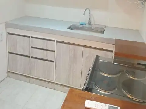 Depto Tipo Casa 2 ambientes con 1 baño