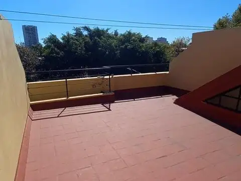 Depto Tipo Casa 4 ambientes con 1 baño