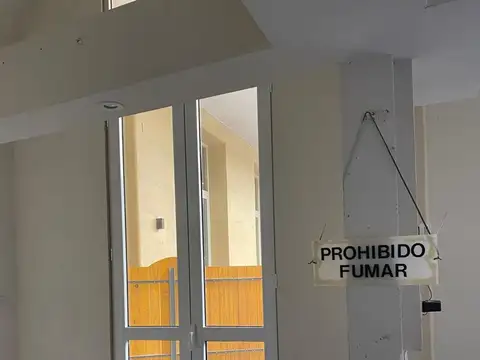 Hipólito Yrigoyen 2400