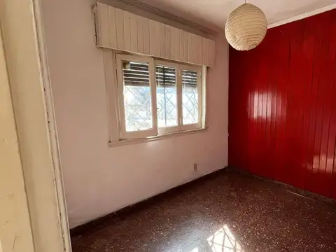 Depto Tipo Casa en Venta en Lanus Oeste, USD 55.000