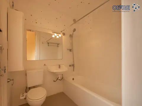 Depto Tipo Casa en Alquiler 50 años