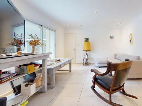 CASA QUINTA EN VENTA LA PLATA - PARQUE Y PILETA