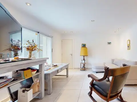 Calle 7 E/ 615 y 616 100