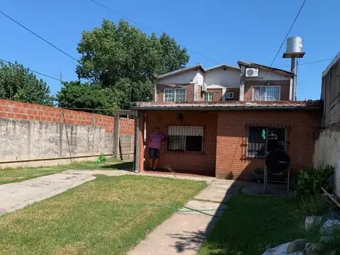 lote con casa 2 plantas  ideal constructor