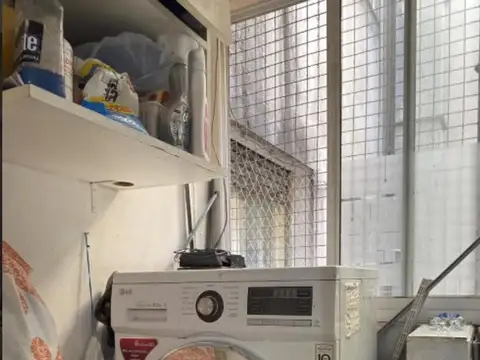 Semipiso de 2 ambientes  en Belgrano R