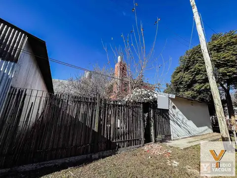 Casa 2 ambientes con 1 baño