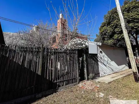 Casa en Venta en Villa Elisa, USD 35.000