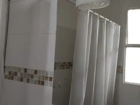 Depto Tipo Casa en Venta 50 años