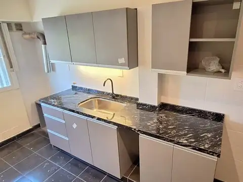 Se alquila Dpto 3 dorm a mtros de Bv