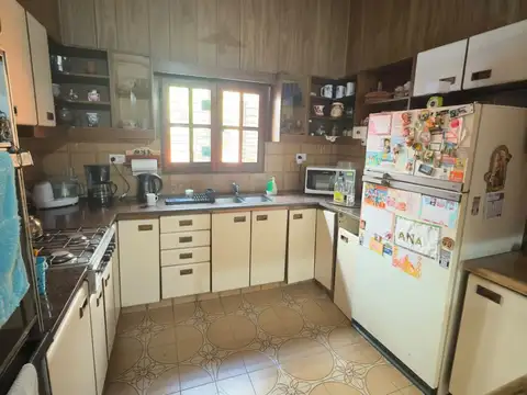 Depto Tipo Casa 4 ambientes con 2 baños