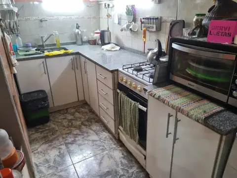 Depto Tipo Casa en Venta en Berazategui, USD 40.000