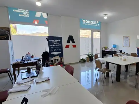 Local en Venta en Villa Carlos Paz, USD 95.000