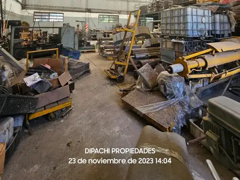 Galpon en Venta 18  mts Frente