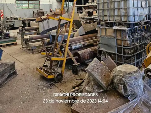 Galpon en Venta 26  mts Fondo