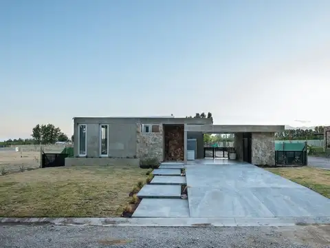 Casa en Alquiler de 2 dormitorios