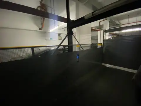 Bolivia al 3100. Cochera cubierta. Agronomía