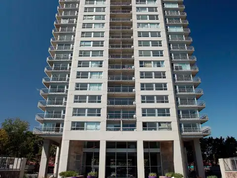 3 ambientes con cochera en Quartier Boulevard - Piso alto al contrafrente