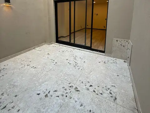 Depto Tipo Casa en Venta de Monoambiente