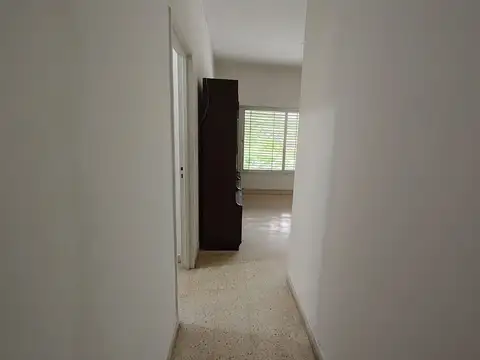 Departamento 5 ambientes con 1 baño