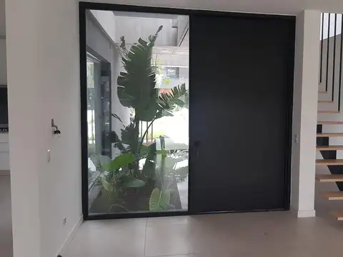 Casa en Venta en Manuel Alberti, USD 612.000