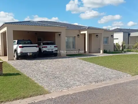 Venta Casa en El Rebenque 4 Dormitorios Canning