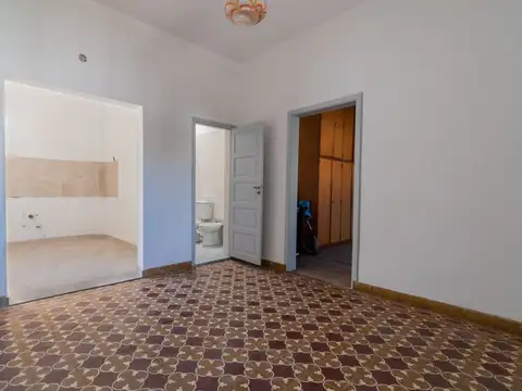 Depto Tipo Casa en Venta de 5 ambientes