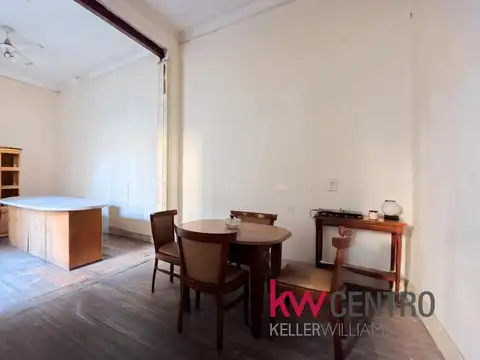 Depto Tipo Casa en Venta en Flores, USD 96.900
